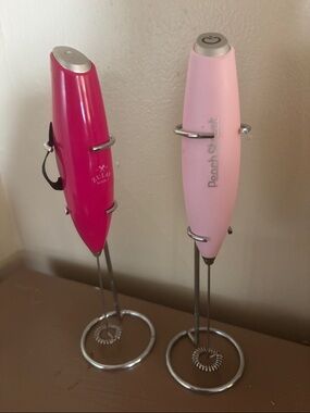 Pink Handheld Milk Frother - Set of 2 (Peach & Zulay)